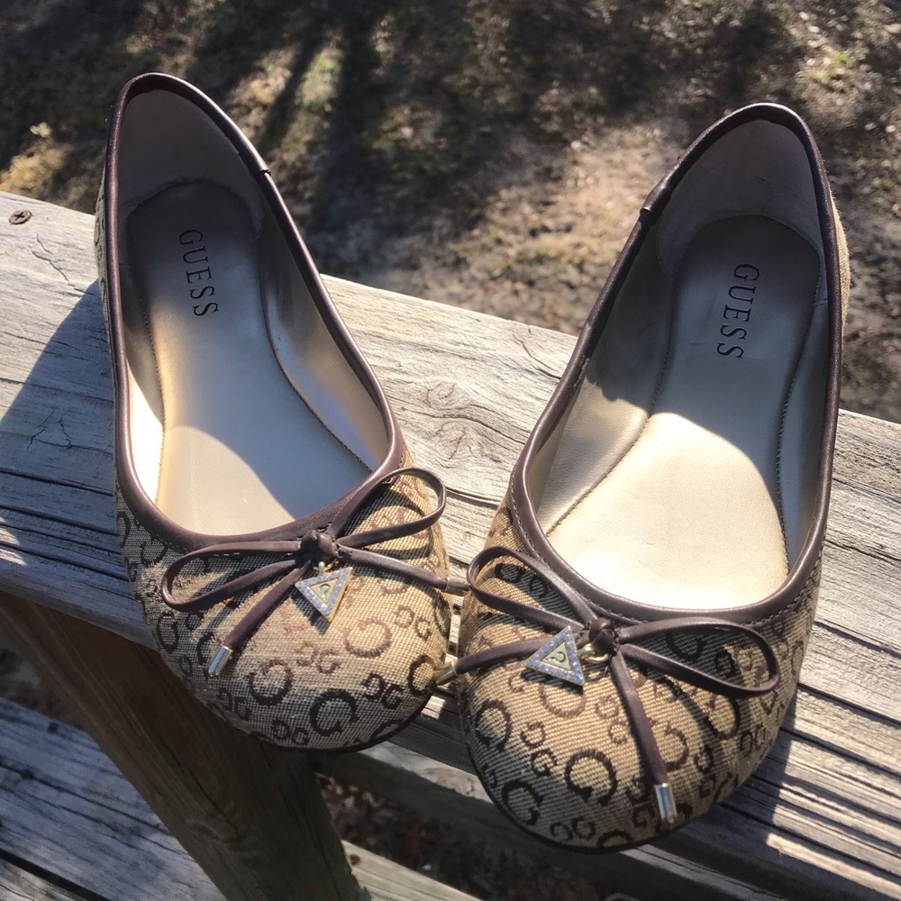Guess Flats